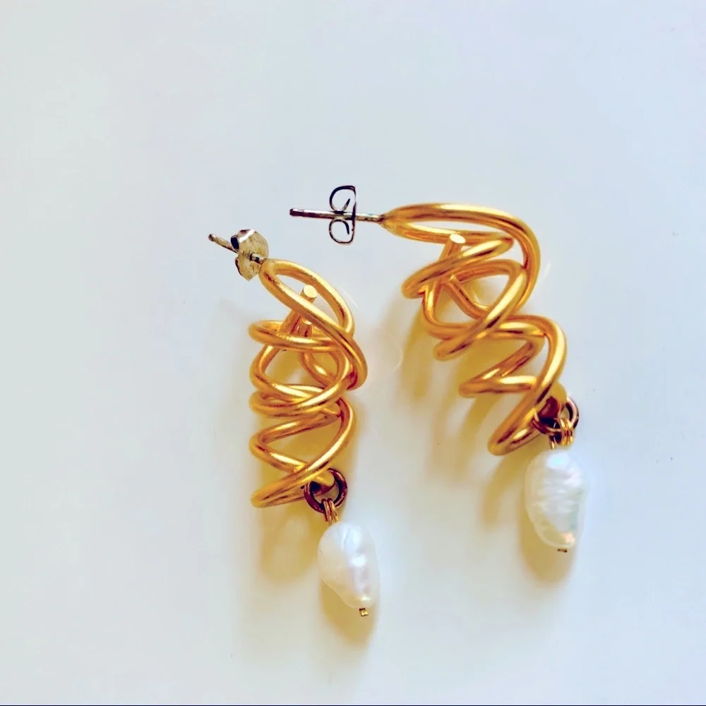 GOLD Swirl Earrings with Freshwater‎ Pearl Dangle